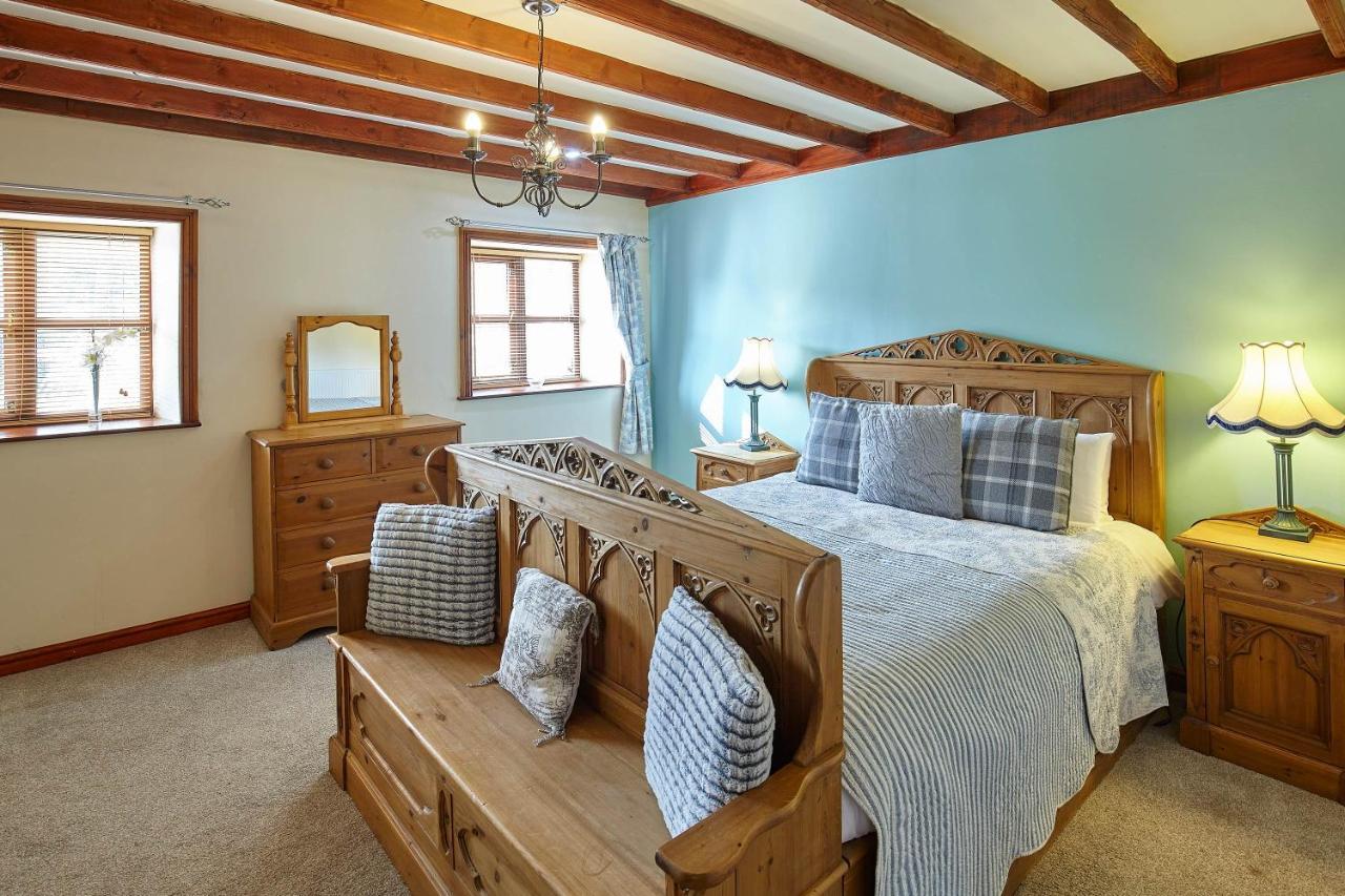 Host & Stay - The Arches Cottage Brotton Екстер'єр фото